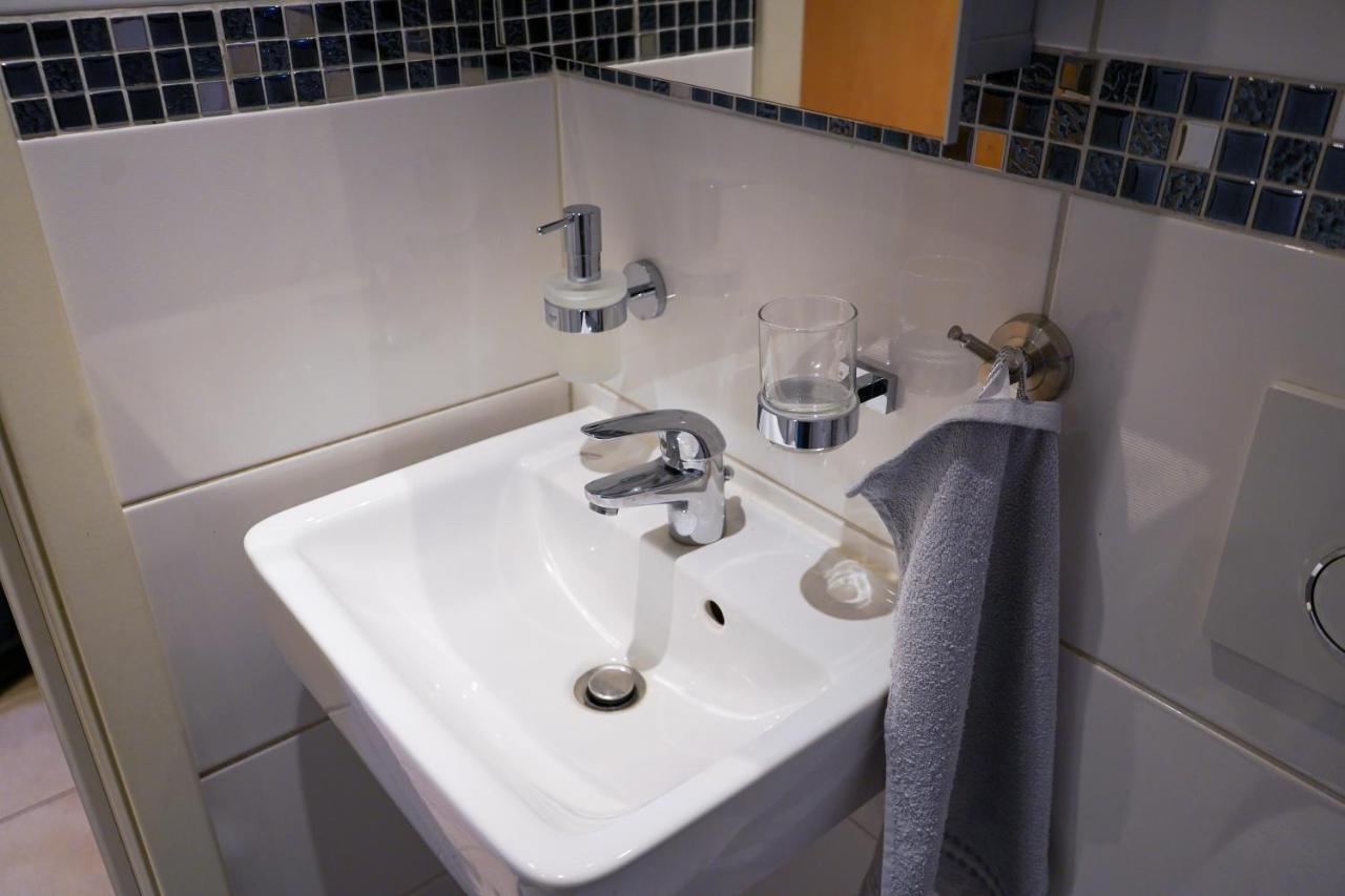 Ferienwohnung In Kaiserslautern-Hohenecken Zewnętrze zdjęcie