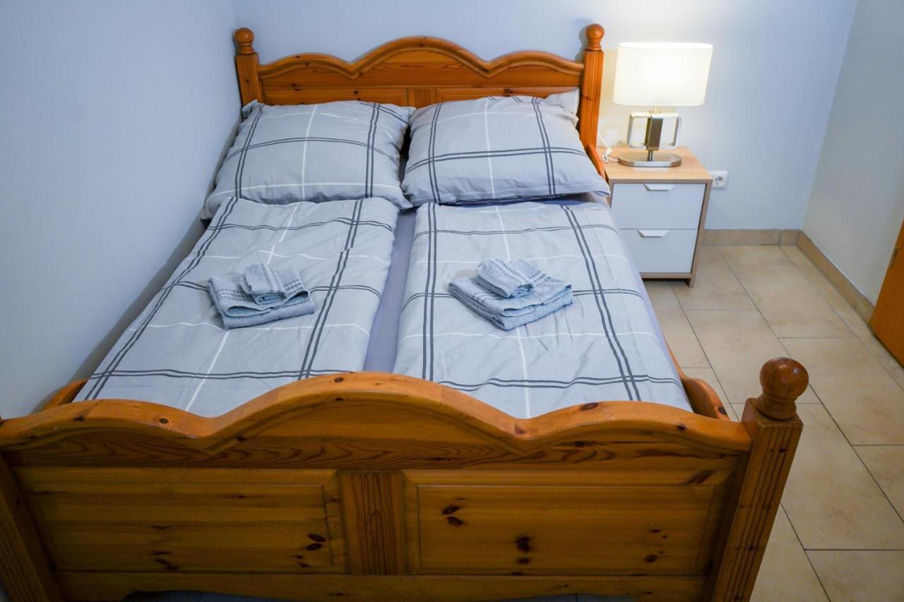 Ferienwohnung In Kaiserslautern-Hohenecken Zewnętrze zdjęcie