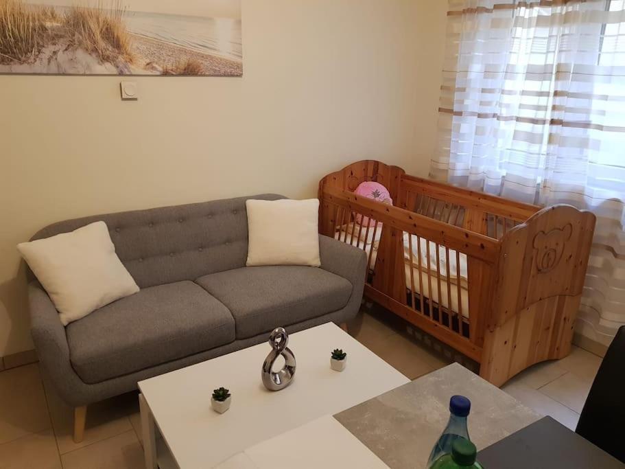 Ferienwohnung In Kaiserslautern-Hohenecken Zewnętrze zdjęcie